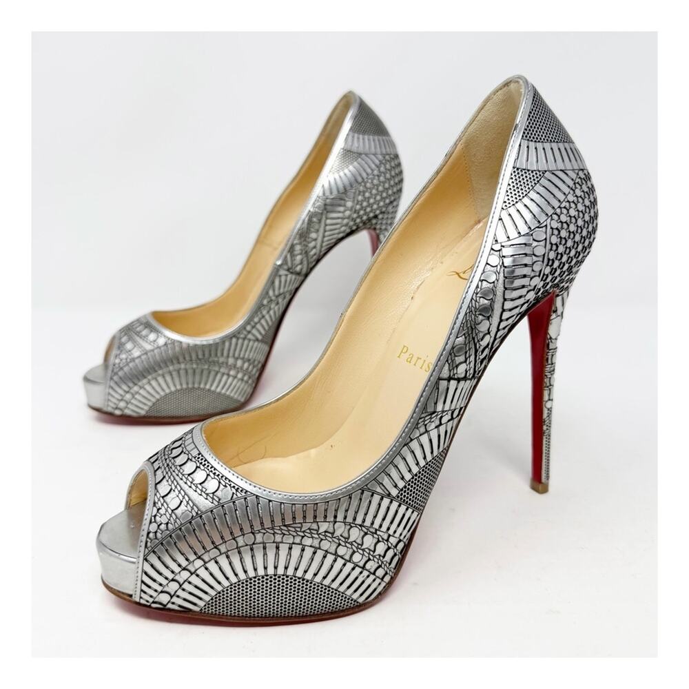 Christian Louboutin Suellena Silver Geometric Peep Toe Heels Womens Size EU 37